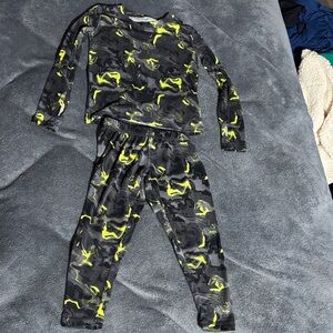 Athletic Works Kids Pajama Set - Black and Neon Yellow Camo